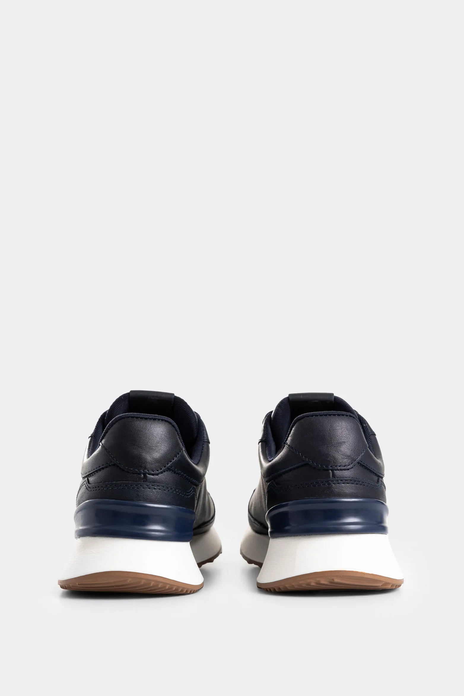 Sneaker elios de cuero para hombre silueta deportiva