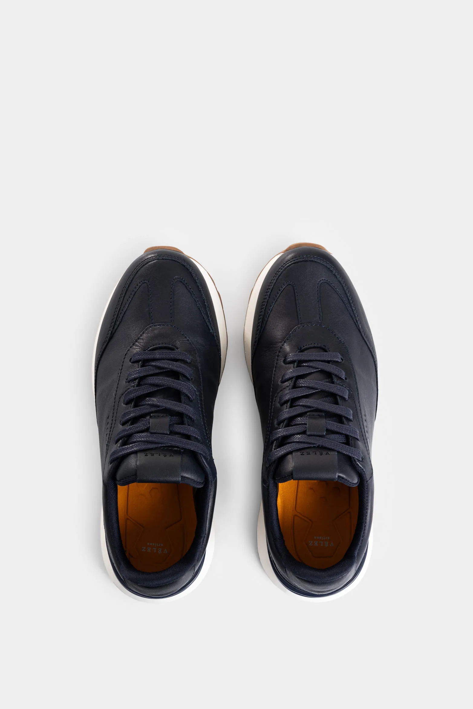Sneaker elios de cuero para hombre silueta deportiva