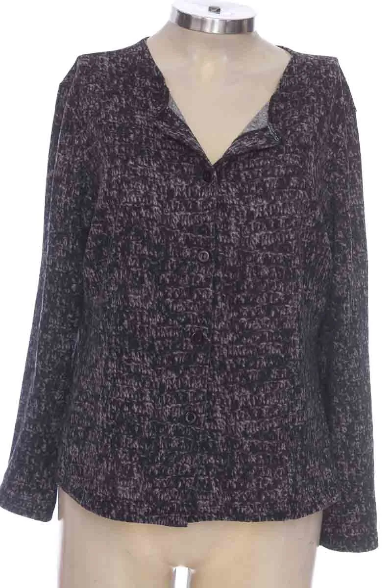 SWEATER COLOR NEGRO  JON DEN