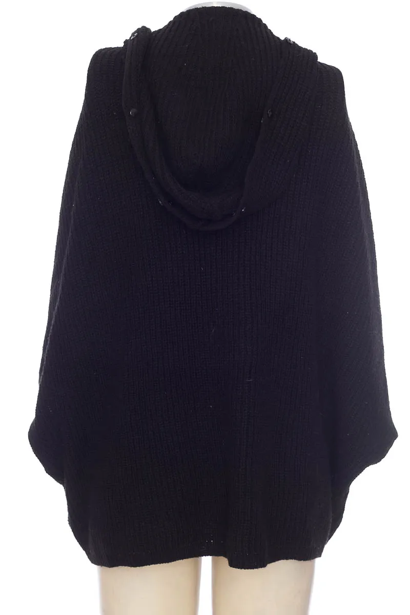 SWEATER COLOR NEGRO  STUDIO F