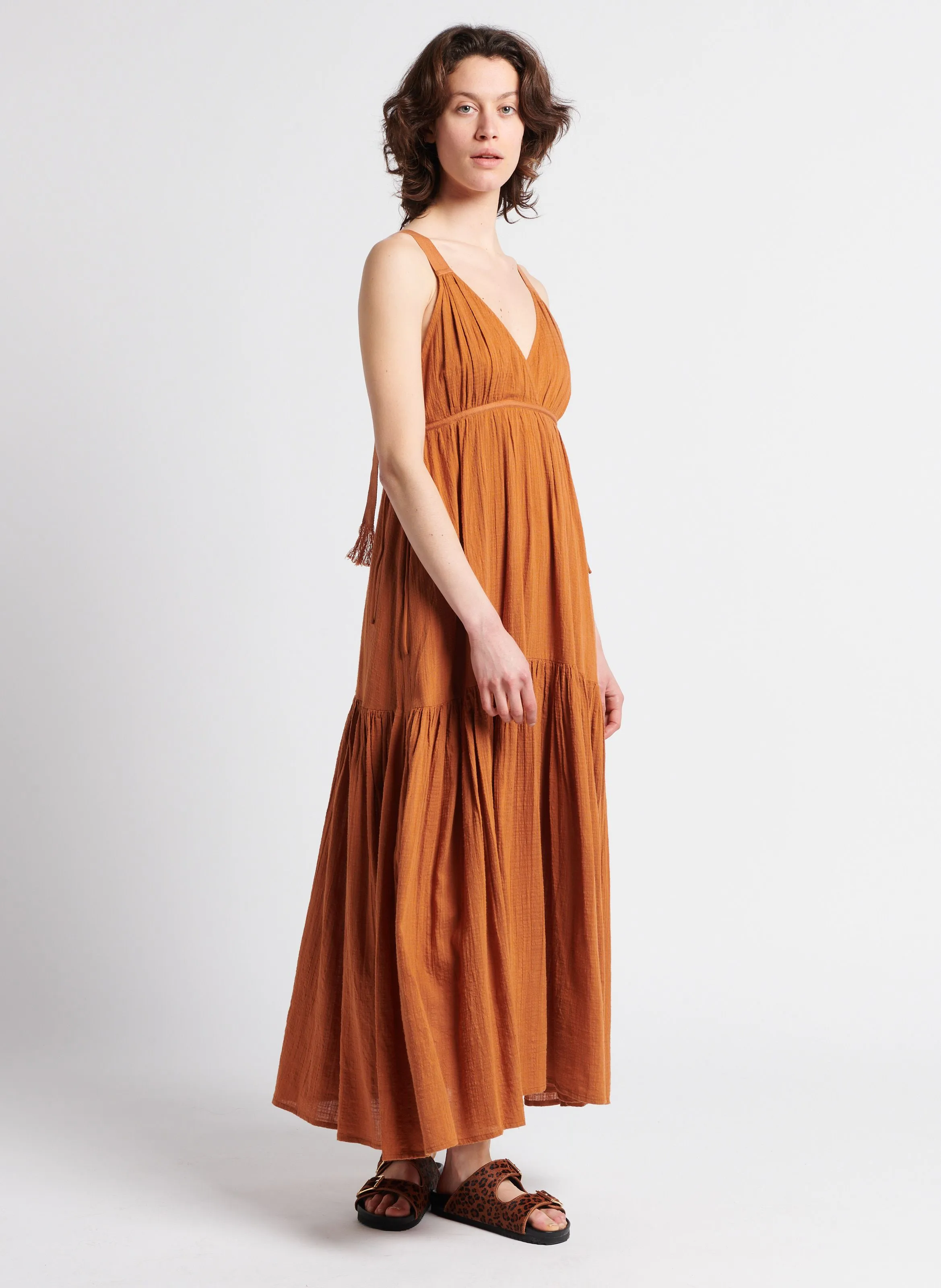 SWILDENS LULU  VESTIDO LARGO RECTO DE TIRANTES EN NARANJA
