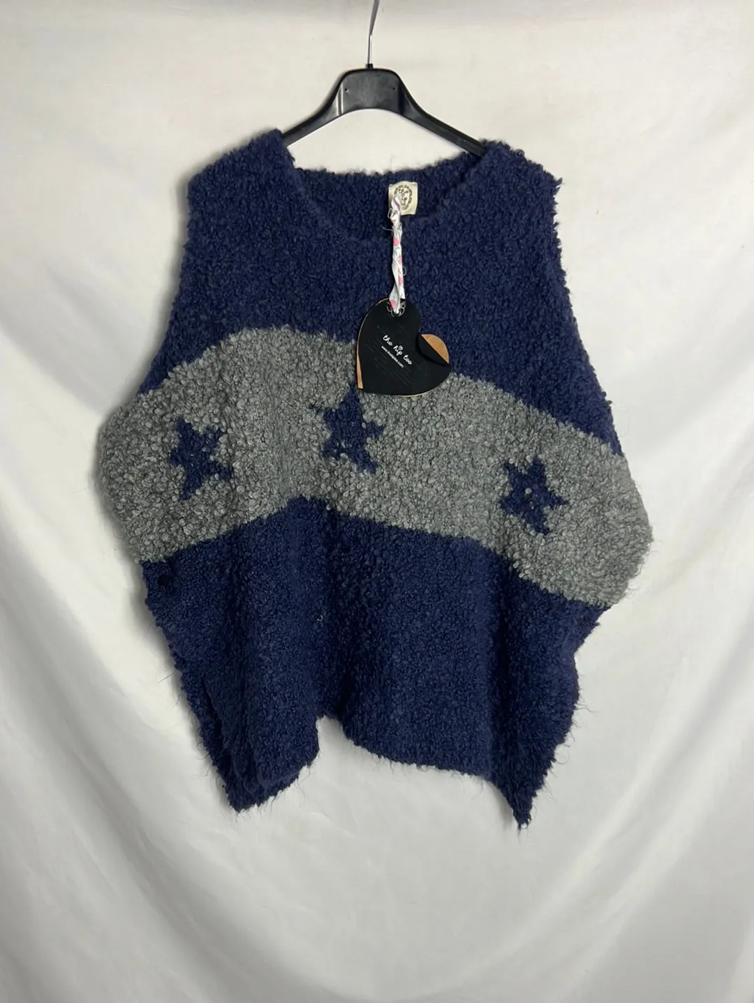 THE HIP TEE. Poncho bicolor estrellas. T U