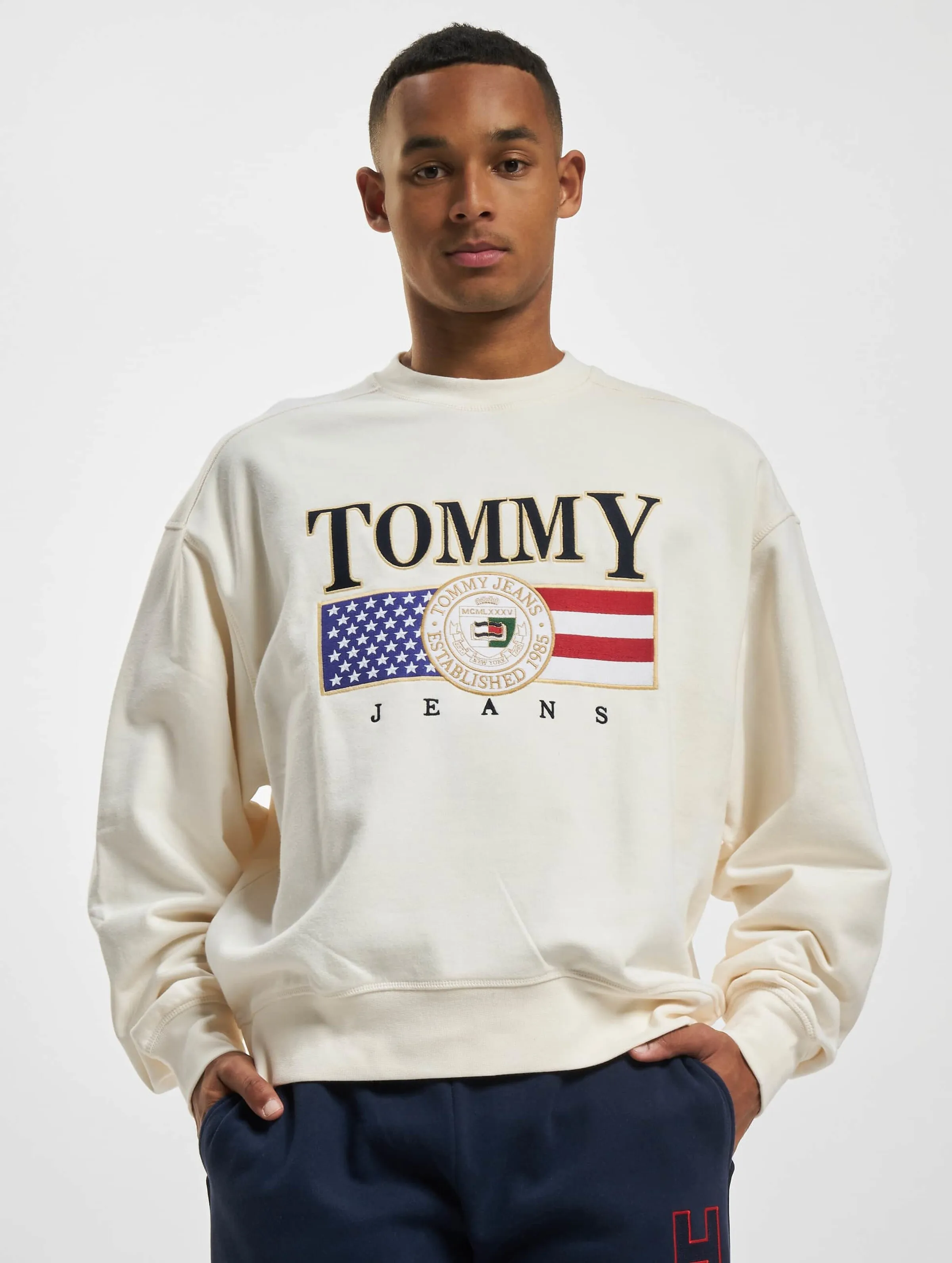 Tommy Jeans Boxy Cropped Luxe Crew