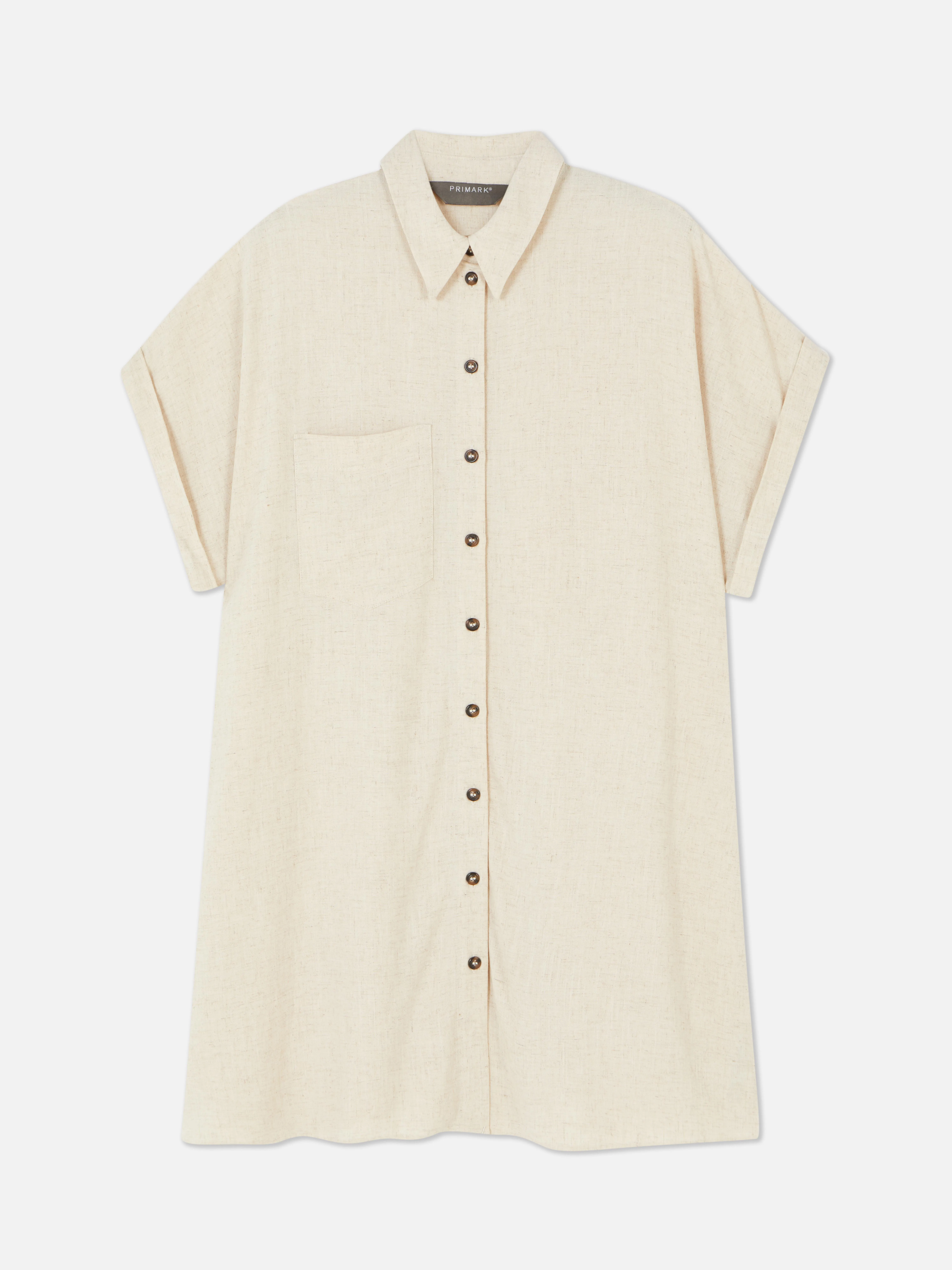 Vestido camisero de manga corta y corte holgado