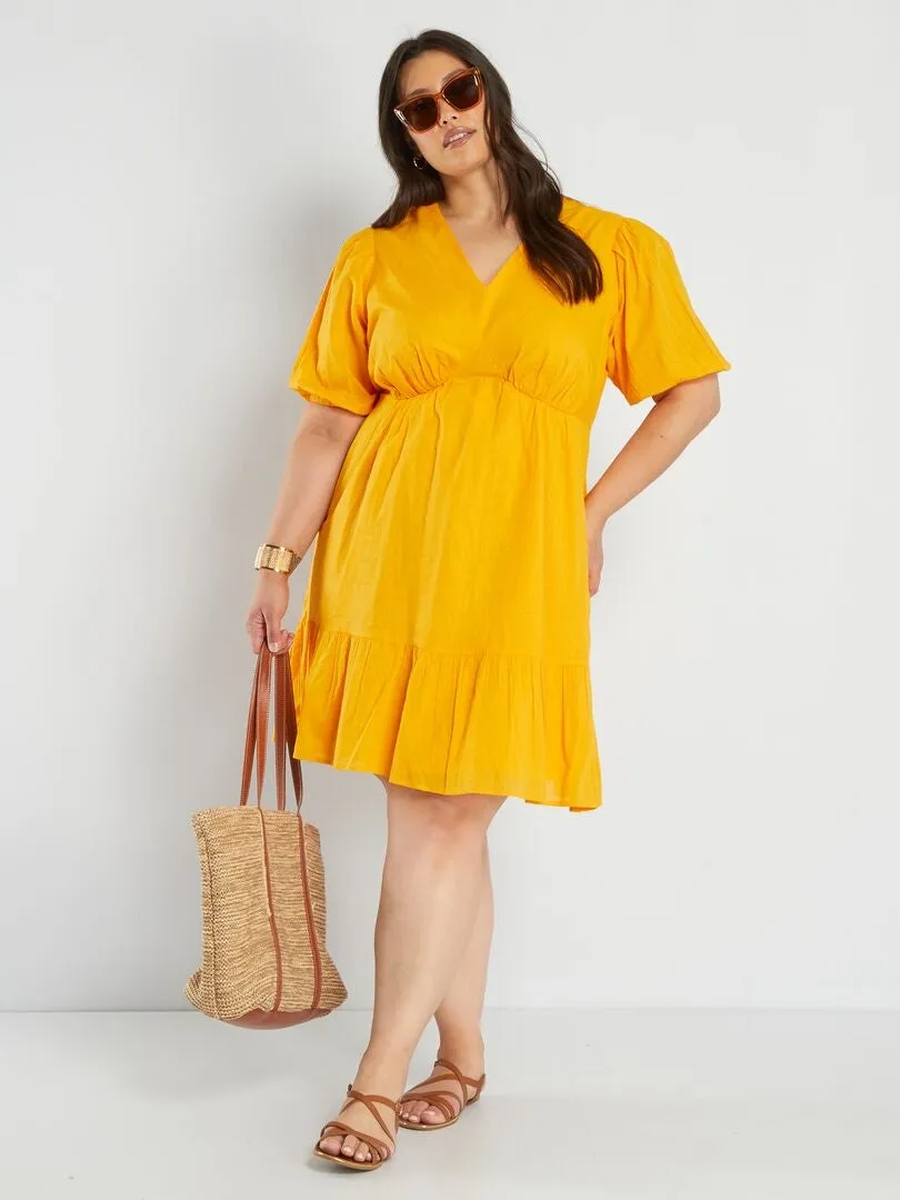 VESTIDO CON VOLANTES EN EL BAJO  AMARILLO