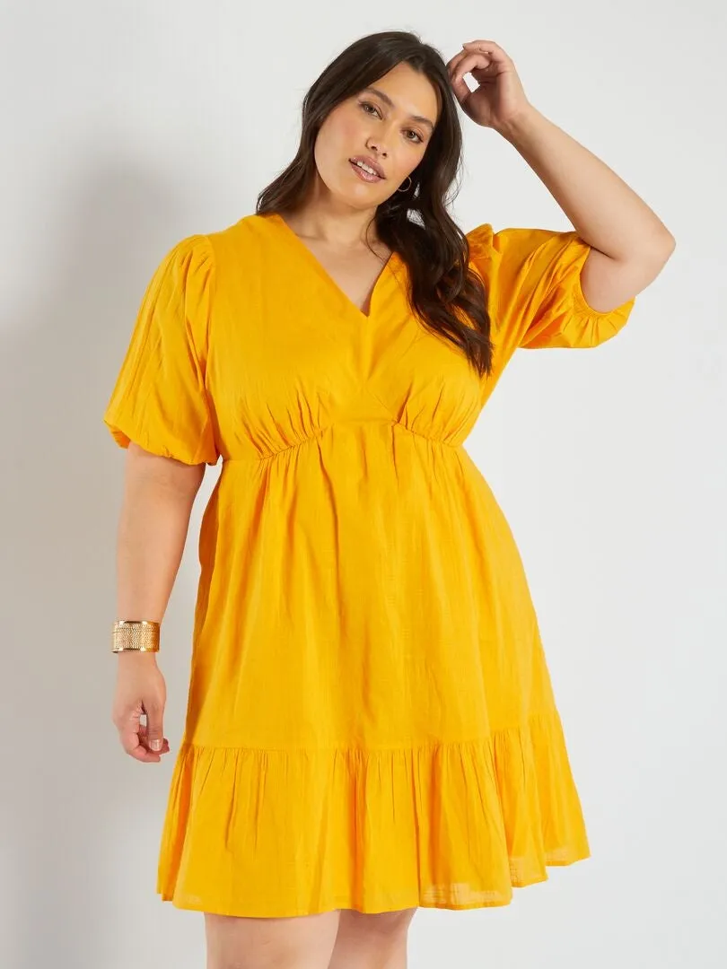 VESTIDO CON VOLANTES EN EL BAJO  AMARILLO