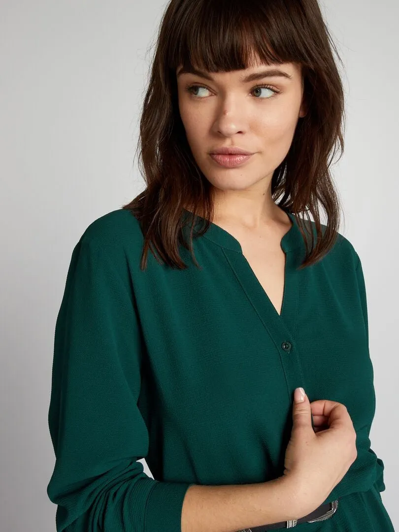 VESTIDO CORTO CON CUELLO DE PICO  VERDE
