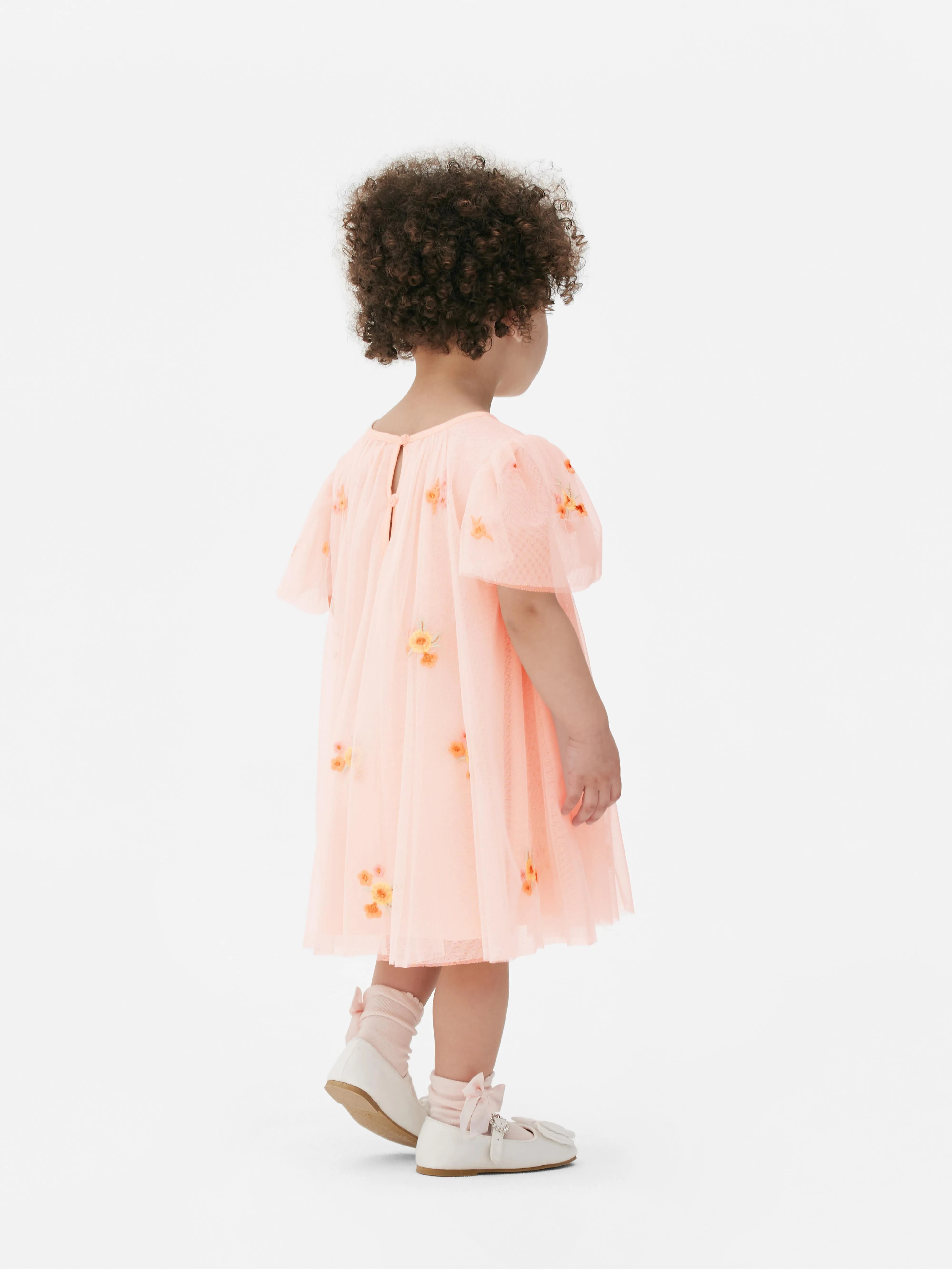 Vestido de manga corta con estampado floral