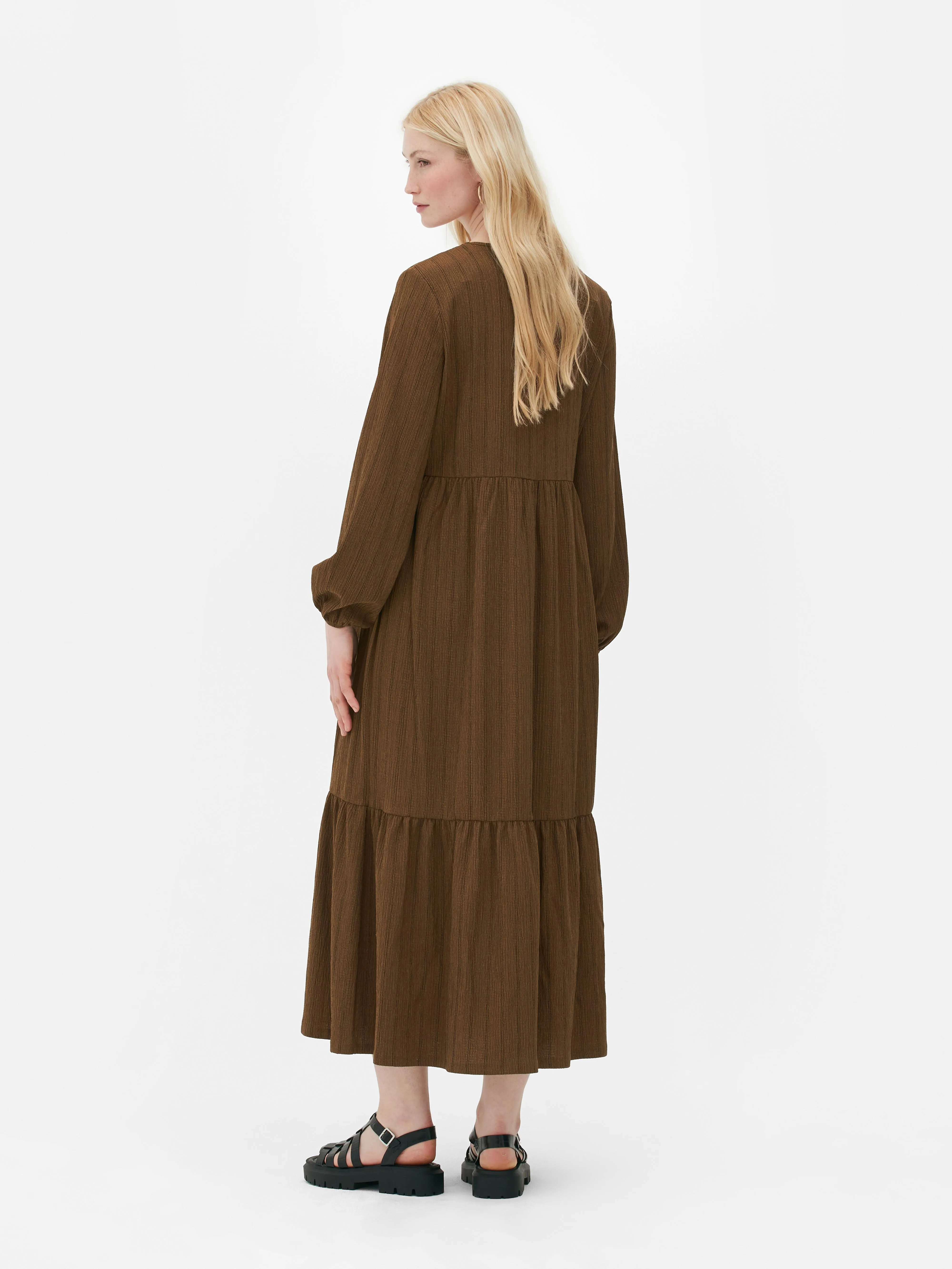 Vestido de manga larga con textura