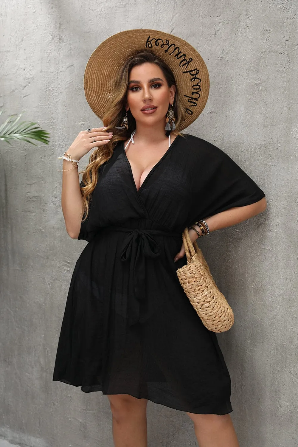 Vestido de playa plus size con escote en V