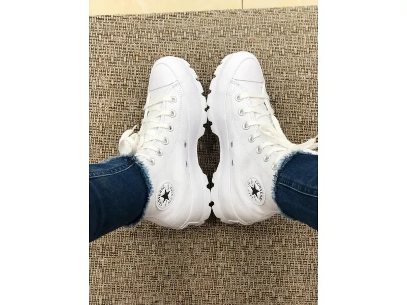 ZAPATILLA CONVERSE LUGGED HI LEATHER CHUCK TAYLOR ALL STAR 567165C EN COLOR BLANCO