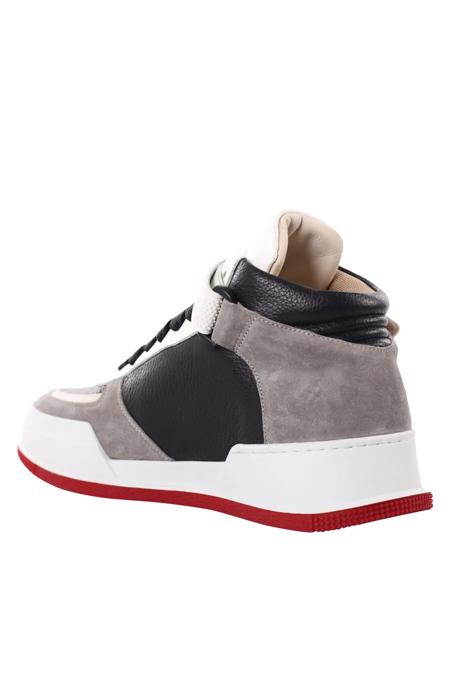Zapatillas altas gris y negras con logo en velcro y suela roja
