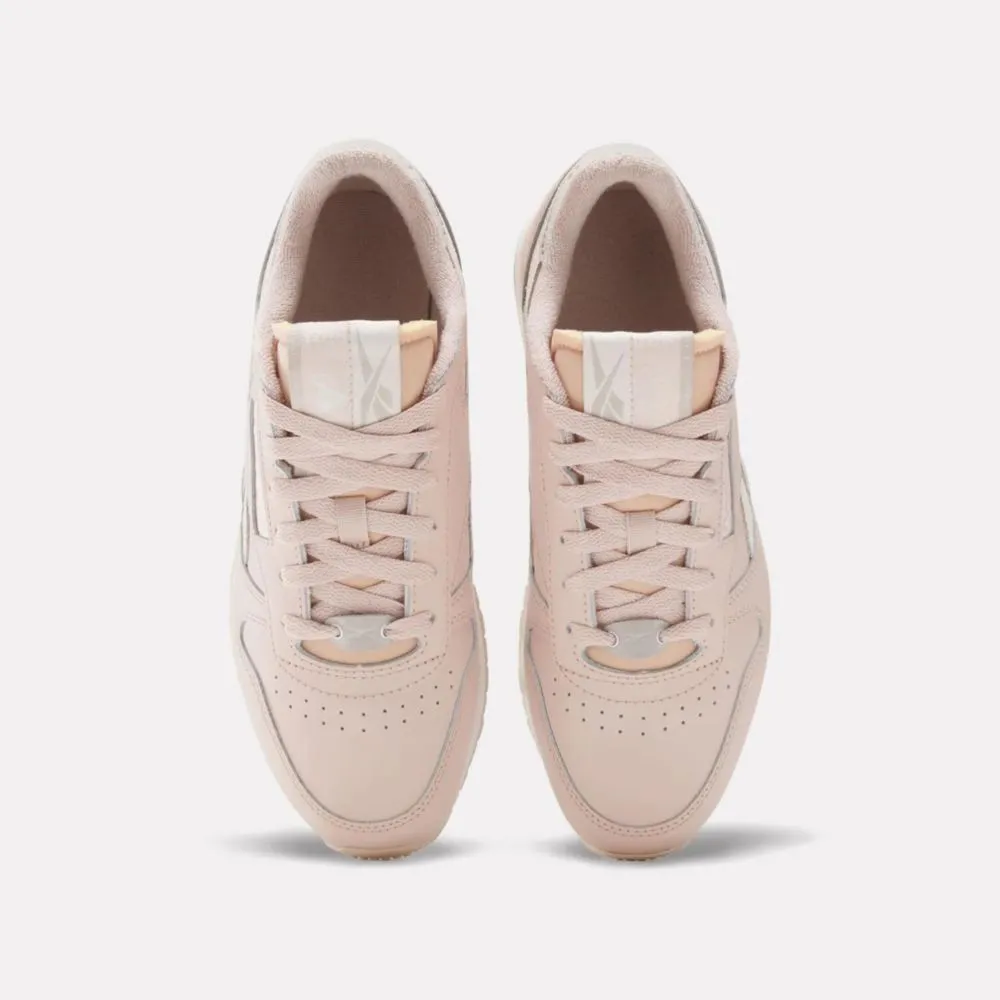 Zapatillas Urbanas Reebok Para Mujer 100074361 Classic Leather Rosado