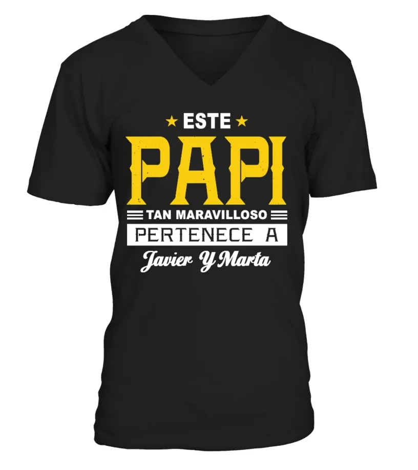¡Si! Soy una hija cabezota, pero no soy la tuya. Soy propiedad de un viejo padr… Camiseta cuello en V Unisex